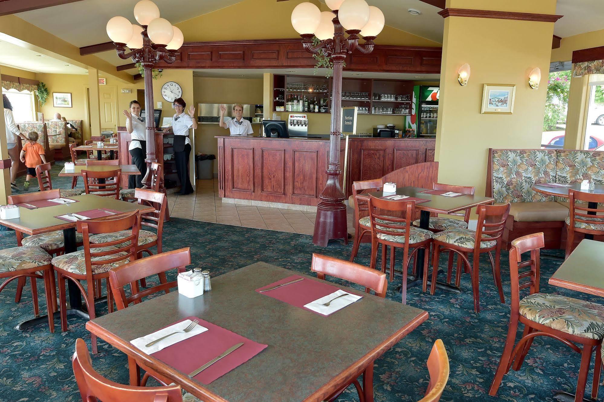 Sur Charlevoix Inn Saint-Simeon (Capitale-Nationale)